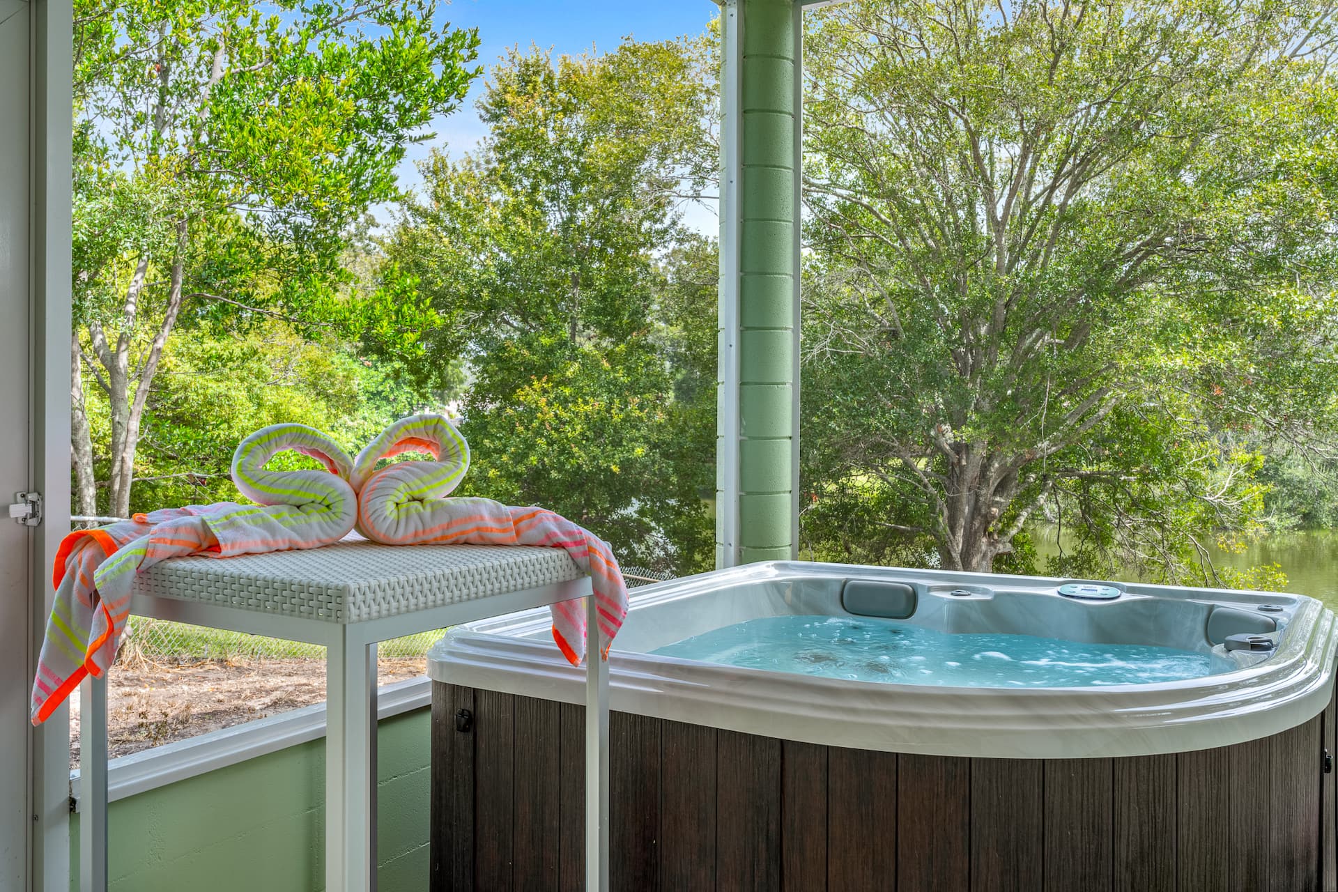 Kissimmee Luxury Villa — grand exterior