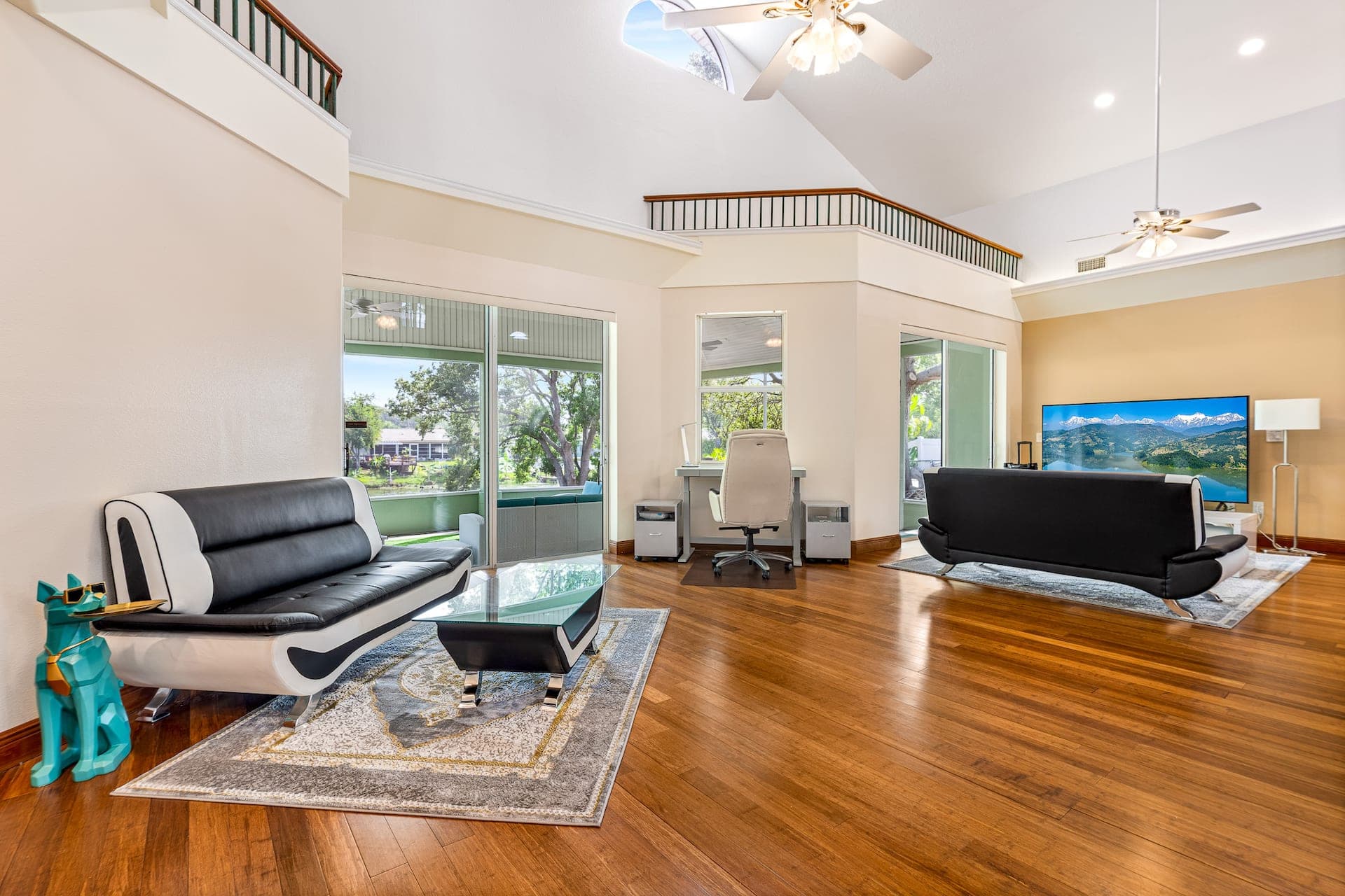 Kissimmee Luxury Villa — master suite