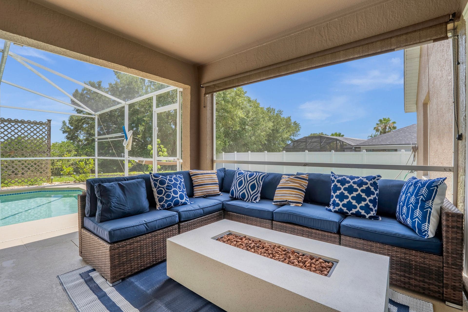 Kissimmee Luxury Villa — pool and spa