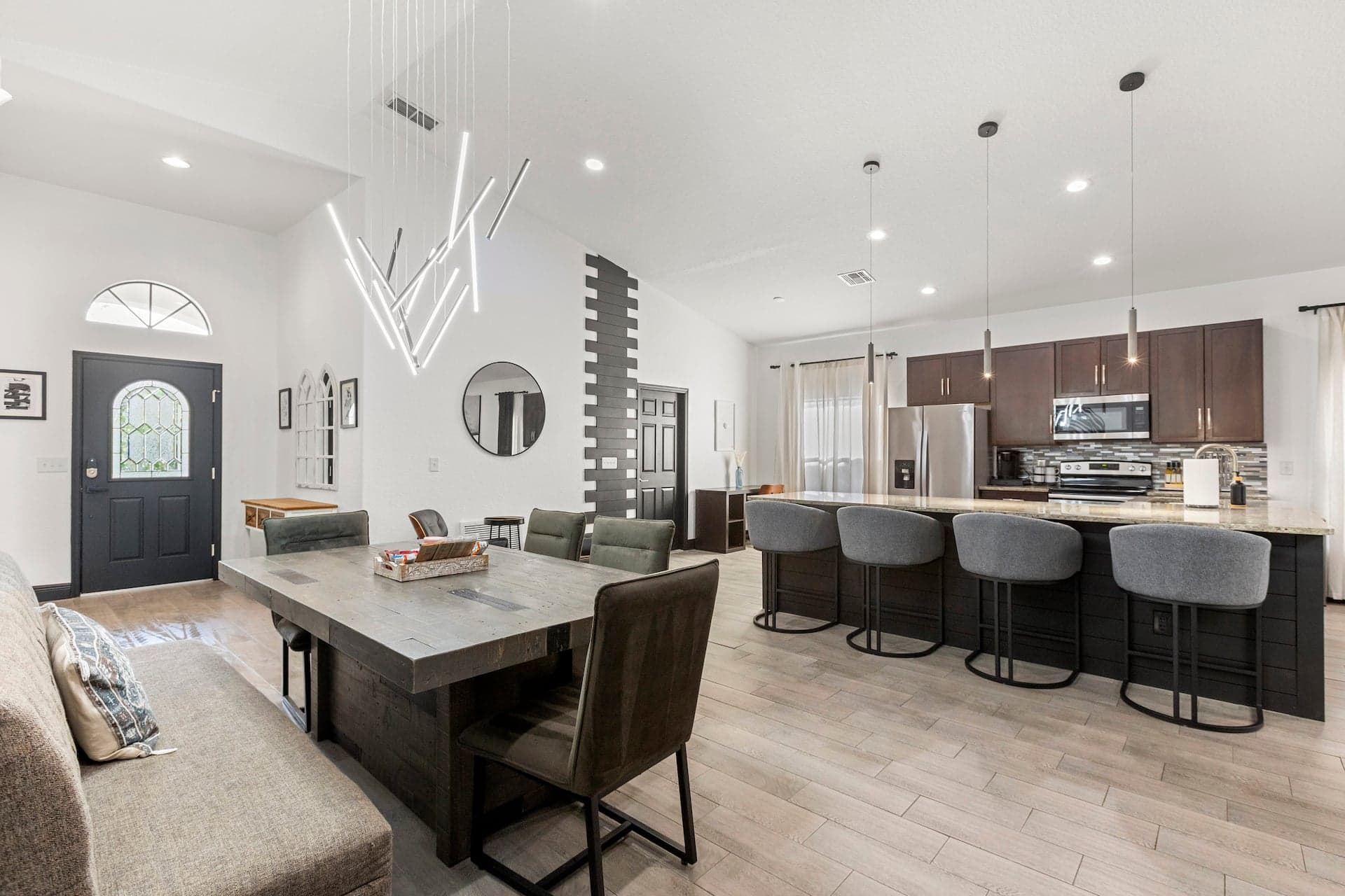 Kissimmee Luxury Villa — pool and spa