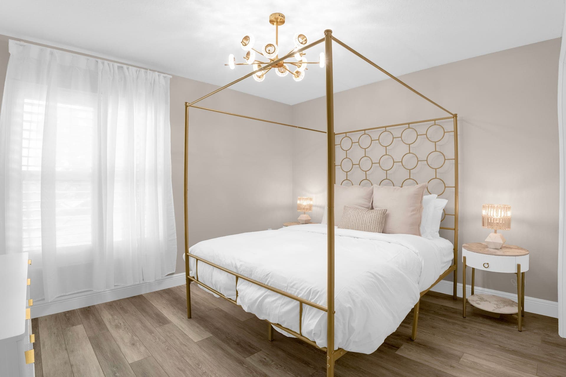 LUX VILLA — photo 9